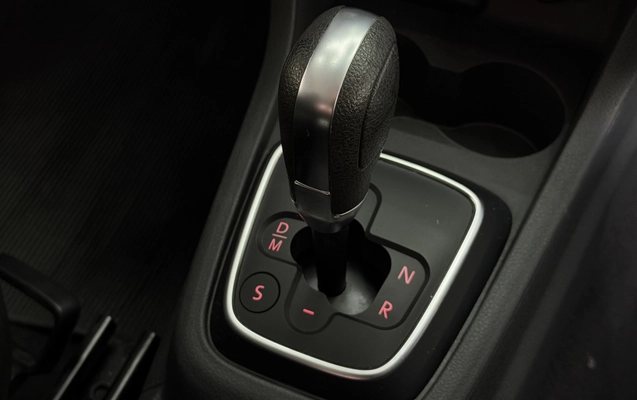 imagem-https://www.socarrao.com.br/sc-vehicle-images-prod/3086659/1786036737074-003_b03a363a2574649687986871846ddd77.jpeg