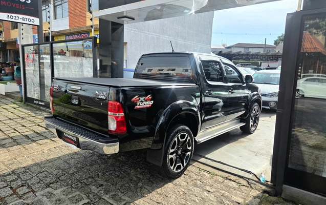 imagem-https://www.socarrao.com.br/sc-vehicle-images-prod/3086949/1786037496284-60191371-dedd-4a8e-ad60-e5313206a785.jpg