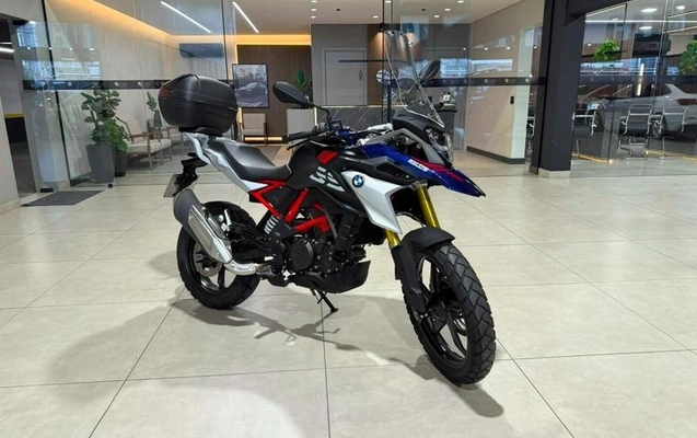 imagem-https://www.socarrao.com.br/sc-vehicle-images-prod/3087491/1786468574081-8336383_11_B_76ee0ea2e7.jpeg