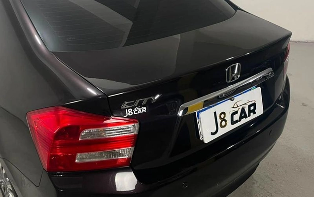 imagem-https://www.socarrao.com.br/sc-vehicle-images-prod/3087766/1789422483507-8355355_1_B_d9fd616744.jpeg