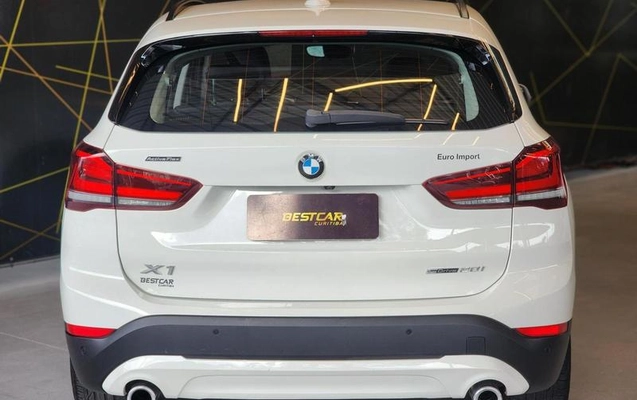 imagem-https://www.socarrao.com.br/sc-vehicle-images-prod/3087891/1786040074371-7660104_11_B_33cfdd140f.jpeg