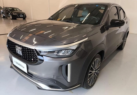 Fiat Fastback 2023 Cinza — foto 1 de 3