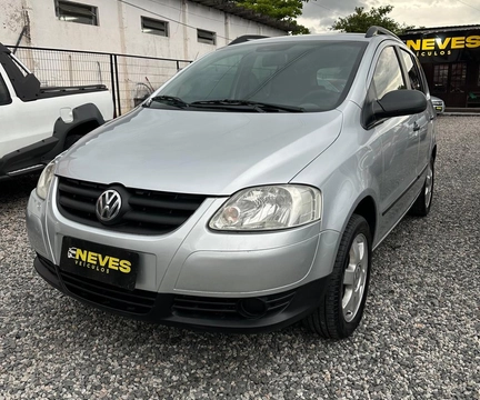 Volkswagen SpaceFox 2009 Prata — foto 1 de 3