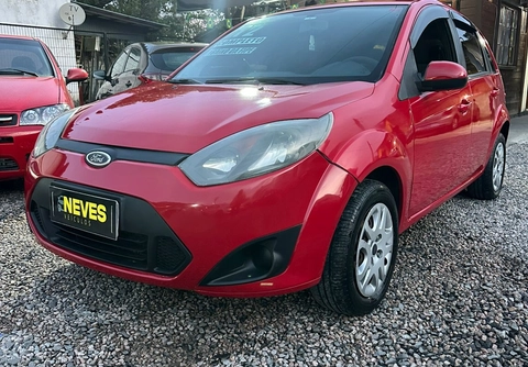 Ford Fiesta 2012 Vermelho — foto 1 de 3
