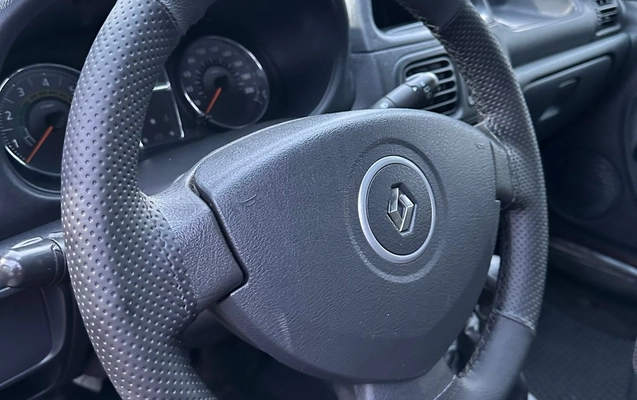 imagem-https://www.socarrao.com.br/sc-vehicle-images-prod/3088933/1786042702897-003_008a4be3d06526f819f550340ef034cc.jpeg