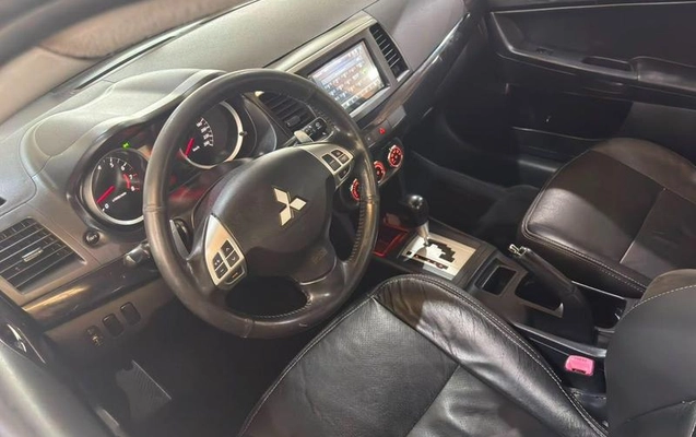 imagem-https://www.socarrao.com.br/sc-vehicle-images-prod/3088940/1787686144279-8355165_5_B_4b930d9e69.jpeg