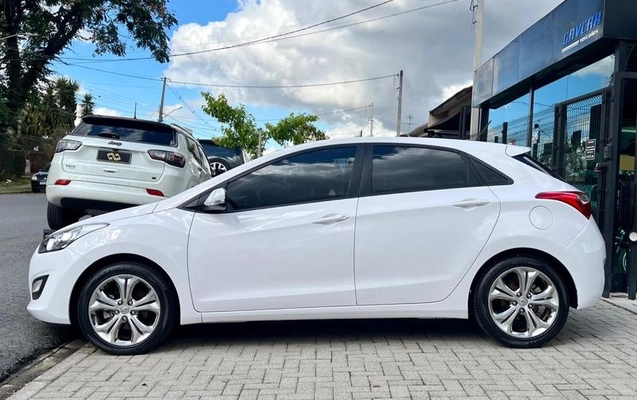 imagem-https://www.socarrao.com.br/sc-vehicle-images-prod/3089232/1786725476514-8232241_26_B_8105f88462.jpeg