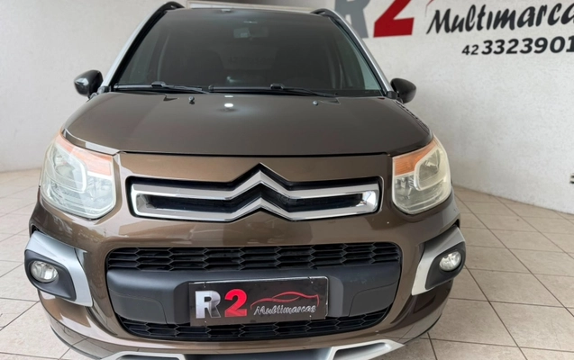 imagem-https://www.socarrao.com.br/sc-vehicle-images-prod/3089300/1786043750200-QIcEn3hKBPFNE9Y5mOO34XcwHKSCRSHJ.jpg