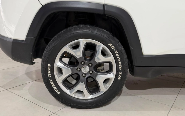 imagem-https://www.socarrao.com.br/sc-vehicle-images-prod/3089392/1788803740244-fccb5ed1005e4bbbb9ef439a45a1c1eb_1786043913412.jpg