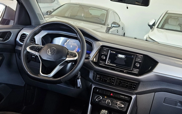 imagem-https://www.socarrao.com.br/sc-vehicle-images-prod/3090436/1786046718195-mcmTdnqWdaDWG0XehLtdHePwLO0YG6Cu.jpg