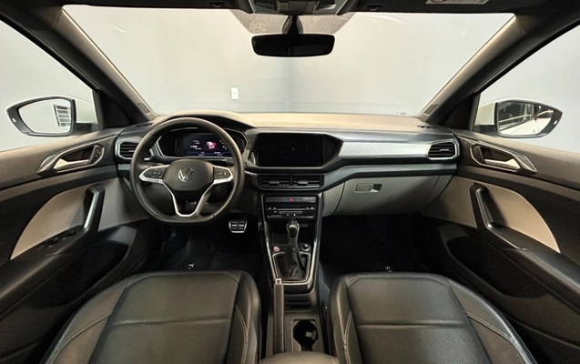imagem-https://www.socarrao.com.br/sc-vehicle-images-prod/3090486/1786046958721-8_050817.jpg