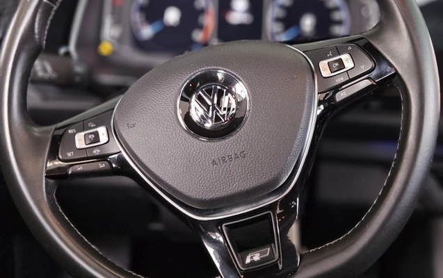 imagem-https://www.socarrao.com.br/sc-vehicle-images-prod/3090487/1786479155893-v9wsDxz8xuyEuxseaek1xSvqLPkWGehW.jpg