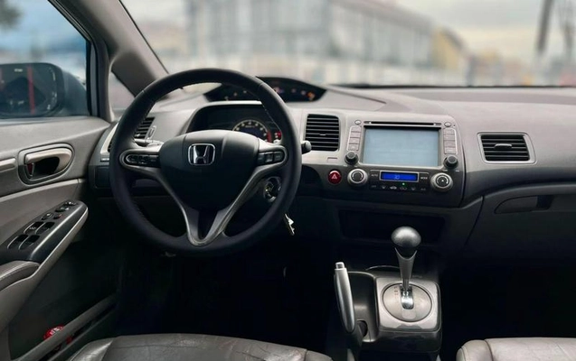 imagem-https://www.socarrao.com.br/sc-vehicle-images-prod/3090542/1788981308366-8356374_6_B_c008e0c6a8.jpeg