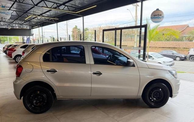 imagem-https://www.socarrao.com.br/sc-vehicle-images-prod/3090741/1786047889993-8124756_11_B_4d7e86fb7f.jpeg
