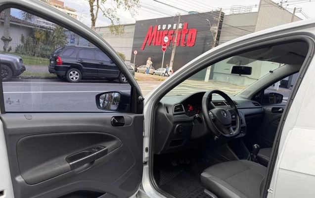 imagem-https://www.socarrao.com.br/sc-vehicle-images-prod/3090741/1786047890001-8124756_16_B_c2536ff62b.jpeg