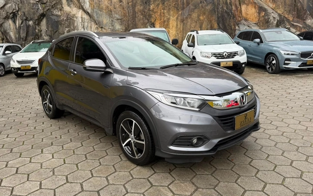 imagem-https://www.socarrao.com.br/sc-vehicle-images-prod/3090773/1788270607940-781ba2c0a7f94cd5a5589be673ec41be_1786039206146.jpg