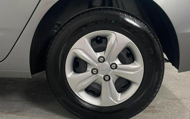 imagem-https://www.socarrao.com.br/sc-vehicle-images-prod/3090865/1789069099955-8356492_2_B_c7fb550372.jpeg