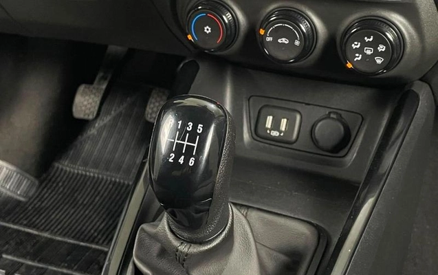 imagem-https://www.socarrao.com.br/sc-vehicle-images-prod/3090865/1789069099970-8356492_10_B_58c6fd0f22.jpeg
