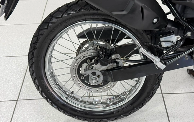 imagem-https://www.socarrao.com.br/sc-vehicle-images-prod/3091397/1786049630630-V2hhdHNBcHAgSW1hZ2UgMjAyNi0wOC0wMSBhdCAxMC4wMS4xOCAoMSkuanBlZw.jpeg