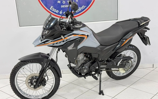 imagem-https://www.socarrao.com.br/sc-vehicle-images-prod/3091397/1786049630719-V2hhdHNBcHAgSW1hZ2UgMjAyNi0wOC0wMSBhdCAxMC4wMS4xOCAoMikuanBlZw.jpeg