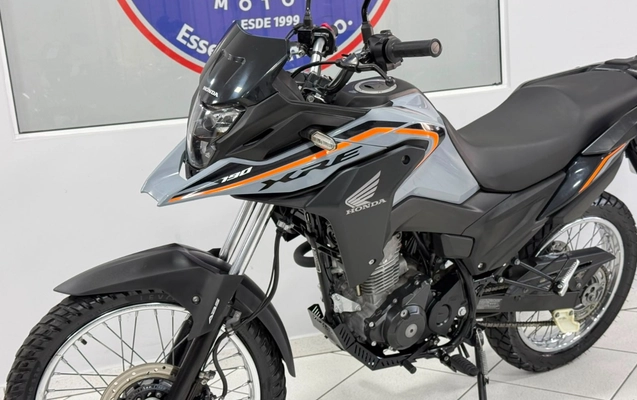 imagem-https://www.socarrao.com.br/sc-vehicle-images-prod/3091397/1786049630772-V2hhdHNBcHAgSW1hZ2UgMjAyNi0wOC0wMSBhdCAxMC4wMS4xOCAoMykuanBlZw.jpeg