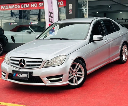 Mercedes-Benz C-180 2014 Prata — foto 1 de 3