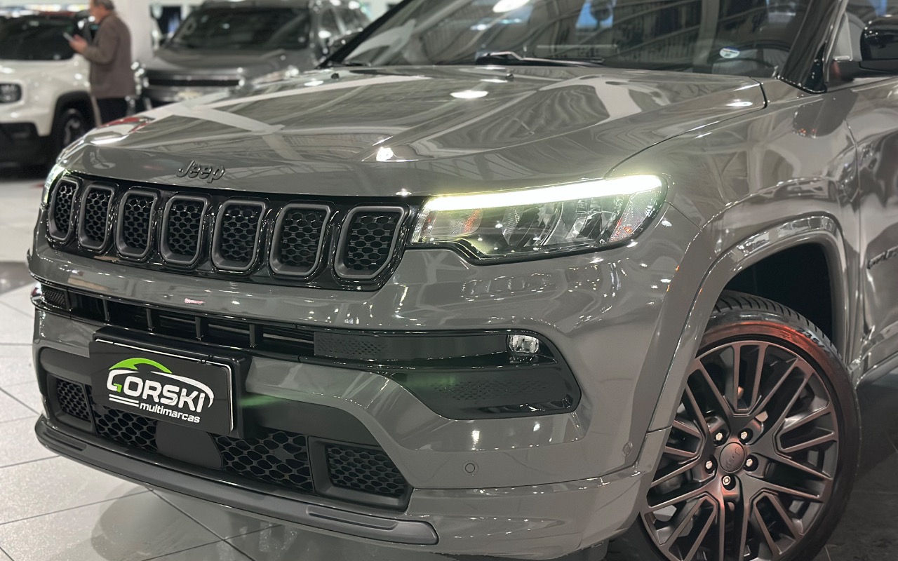 imagem-https://www.socarrao.com.br/sc-vehicle-images-prod/3092102/1786051873984-SU1HXzg4NTcuanBlZw.jpeg