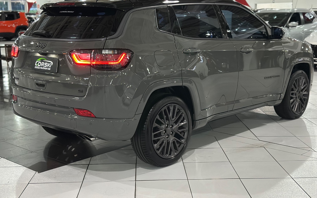 imagem-https://www.socarrao.com.br/sc-vehicle-images-prod/3092102/1786051874192-SU1HXzg4NjIuanBlZw.jpeg