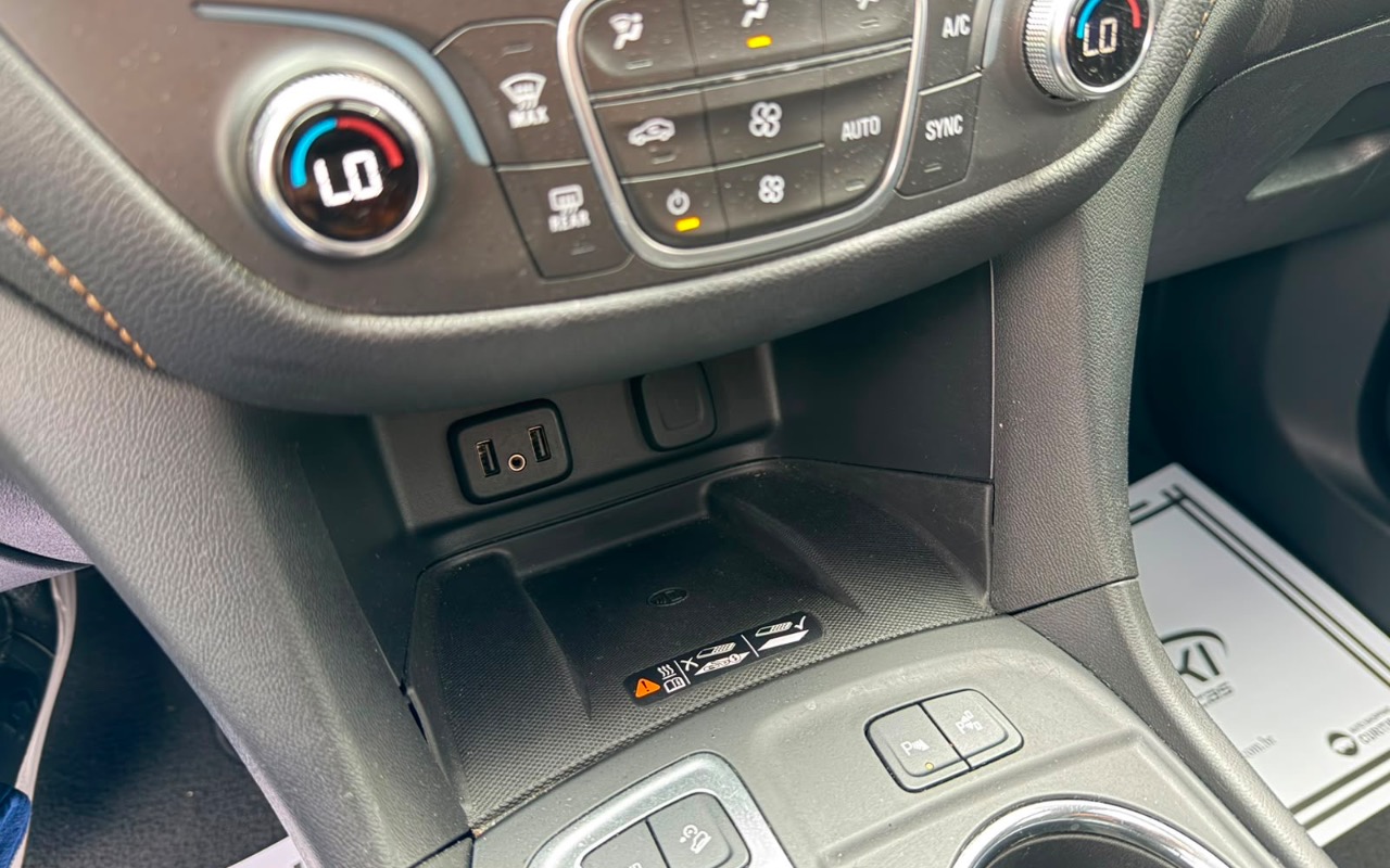 imagem-https://www.socarrao.com.br/sc-vehicle-images-prod/3092510/1786053251925-ZDRjNzAyMTgtOGMzOC00MjczLTlkZTgtMmZjOTU1MDMwNWM4LmpwZWc.jpeg