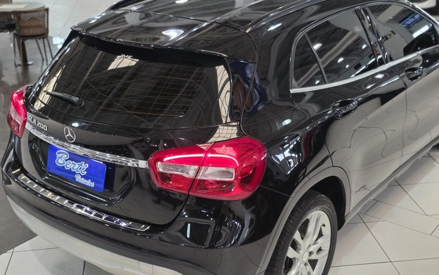 imagem-https://www.socarrao.com.br/sc-vehicle-images-prod/3092790/1786054195617-1_050643.jpg