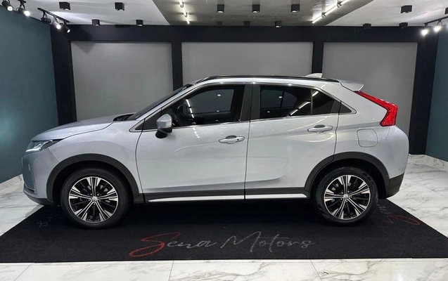 imagem-https://www.socarrao.com.br/sc-vehicle-images-prod/3092830/1789571149178-8357001_6_B_f100699c89.jpeg