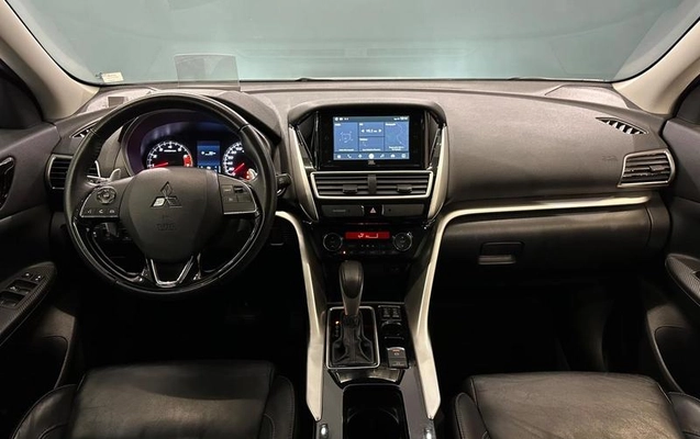 imagem-https://www.socarrao.com.br/sc-vehicle-images-prod/3092830/1789571149185-8357001_11_B_484e18163e.jpeg