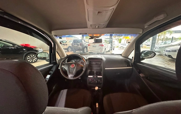 imagem-https://www.socarrao.com.br/sc-vehicle-images-prod/3092840/1788621440608-7a1d259780814916bd303cbfa54e69f1_1786063005555.jpg