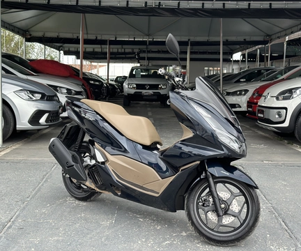 Honda PCX 160 DLX 2025 Azul — foto 1 de 3