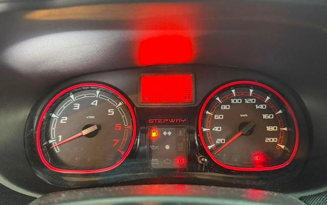 imagem-https://www.socarrao.com.br/sc-vehicle-images-prod/3092892/1789334071314-8357066_14_B_4e368508bd.jpeg