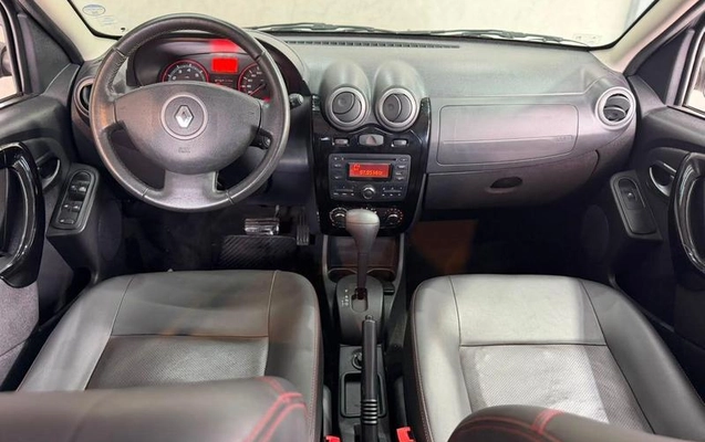 imagem-https://www.socarrao.com.br/sc-vehicle-images-prod/3092892/1789334071316-8357066_15_B_b1cc56808a.jpeg