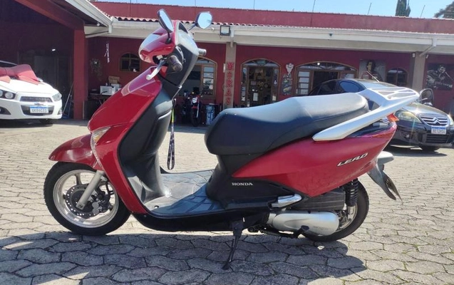 imagem-https://www.socarrao.com.br/sc-vehicle-images-prod/3093191/1787072405939-8353144_23_B_7377a93b6b.jpeg