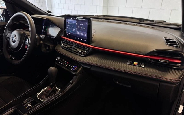 imagem-https://www.socarrao.com.br/sc-vehicle-images-prod/3093211/1787669746370-8287611_7_B_69d3049414.jpeg