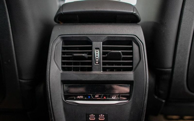 imagem-https://www.socarrao.com.br/sc-vehicle-images-prod/3093259/1786372962235-8357310_14_B_8ca7c665da.jpeg