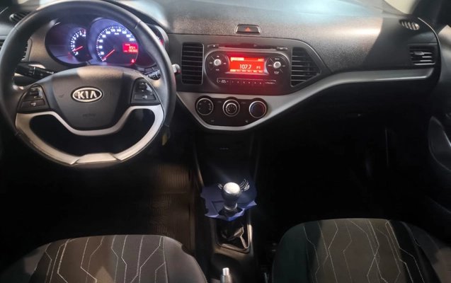 imagem-https://www.socarrao.com.br/sc-vehicle-images-prod/3093265/1786107817073-1_041035.jpg