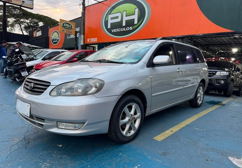 Toyota Corolla 2007 Prata — foto 1 de 3