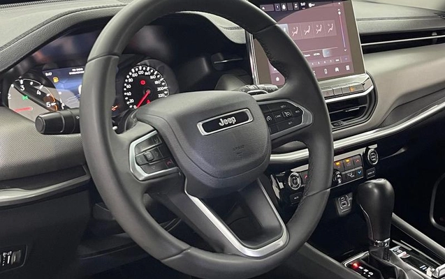 imagem-https://www.socarrao.com.br/sc-vehicle-images-prod/3093287/1787661545961-8179965_17_B_8744e72c43.jpeg
