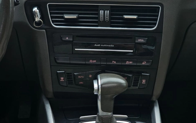 imagem-https://www.socarrao.com.br/sc-vehicle-images-prod/3093292/1786108633740-ZDRiOTRhNTYtOTNiZC00ZjA1LWFhNDgtODIwZTU2OTg1YmVjLmpwZw.jpg