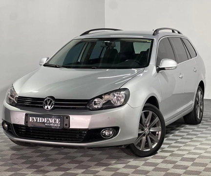 Volkswagen Jetta 2011 Prata — foto 1 de 3