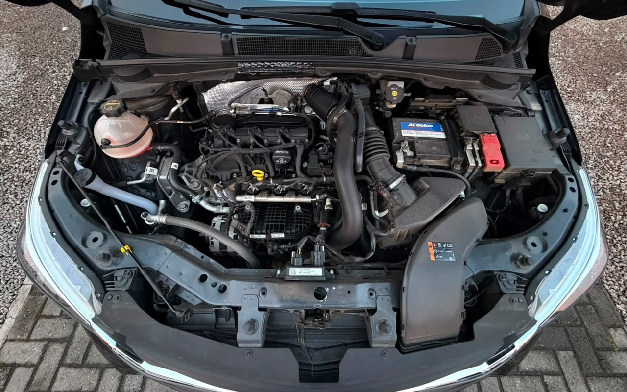 imagem-https://www.socarrao.com.br/sc-vehicle-images-prod/3093305/1786109070740-V2hhdHNBcHAgSW1hZ2UgMjAyNi0wOC0wNSBhdCAxOC4wNC4yMy5qcGVn.jpeg