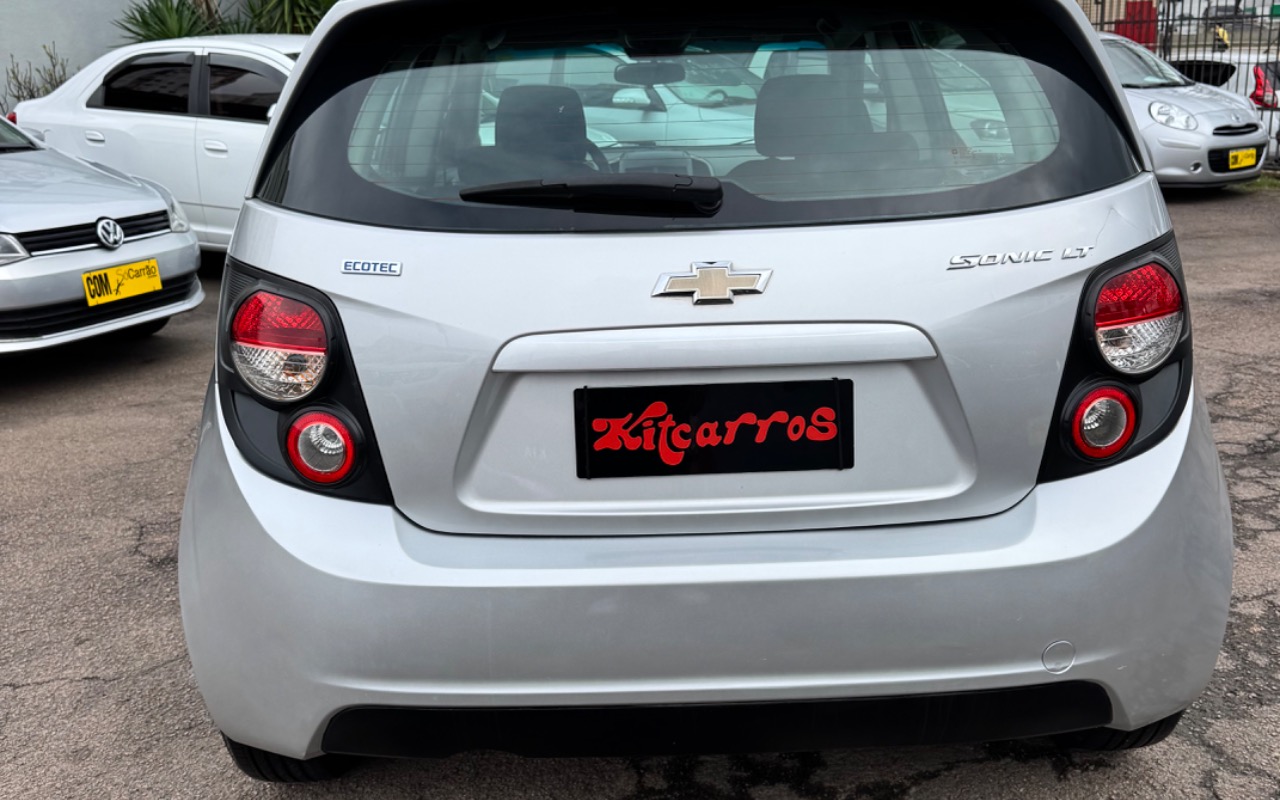 imagem-https://www.socarrao.com.br/sc-vehicle-images-prod/3093313/1786109305084-SU1HXzc0ODcuanBlZw.jpeg