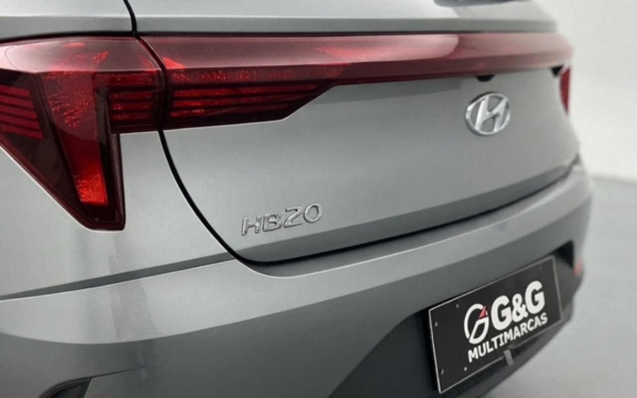 imagem-https://www.socarrao.com.br/sc-vehicle-images-prod/3093326/1786109736281-ODMwNzEyMF82X0JfNzRmMjcxN2FmOS5wbmc.png