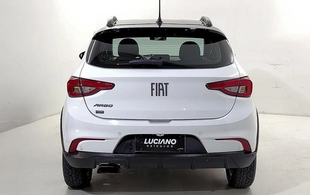 imagem-https://www.socarrao.com.br/sc-vehicle-images-prod/3093329/1788274384018-8243095_18_B_0204adebb3.jpeg