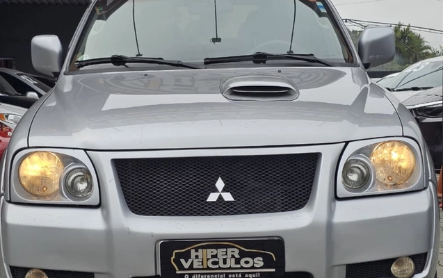 imagem-https://www.socarrao.com.br/sc-vehicle-images-prod/3093349/1786110474142-N2EyYmVlNmItZmJiOS00ODdlLWE3ZDUtODU5Mjg1NTc2MjQ0LmpwZw.jpg