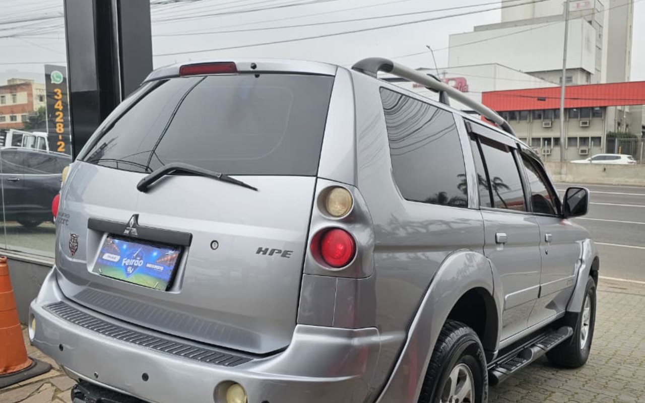 imagem-https://www.socarrao.com.br/sc-vehicle-images-prod/3093349/1786110474284-NWQzNDc3NDgtYmNkZC00OTYwLWJkNjgtOGNjNGQ1MTAzNWNjLmpwZw.jpg